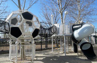 北京市(shi)朝花(huā)幼兒園